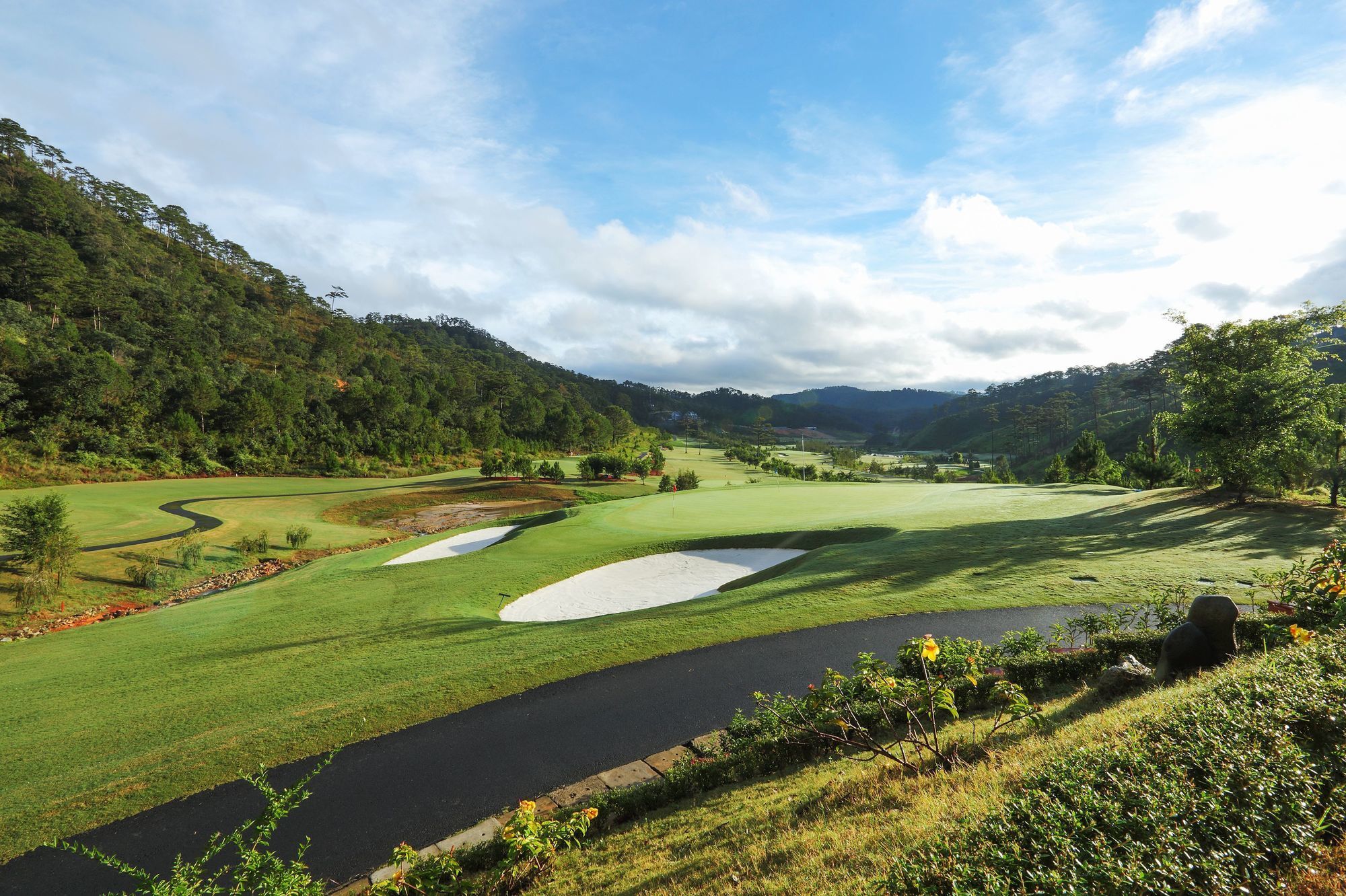 Sam Tuyen Lam Golf & Resorts Далат Экстерьер фото